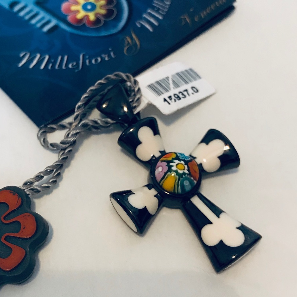 Alan K. Millefiori Cross Shape pendant - Picture 3 of 4
